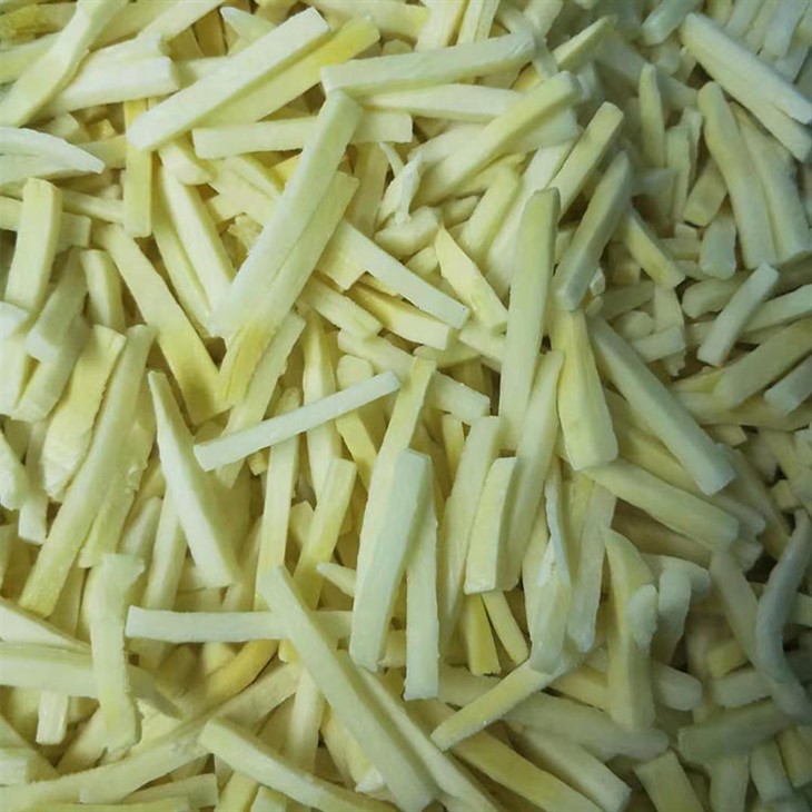 Bambus skýtur frosinn