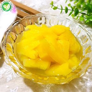 Niðursoðinn ananasútflutningur