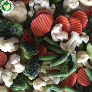 Blönduð grænmeti frá bæ til frysti